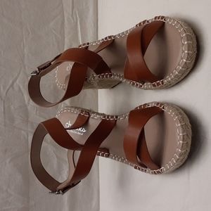 Charles by Charles David size 9M women's espadrilles sandal in brown.